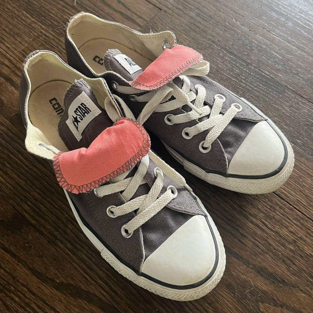 Converse All ⭐ Star gray flat sneakers with white laces - size (men's 6) Wm 8